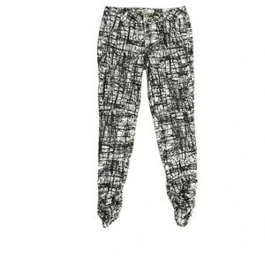 Pulz Jeans size 27 black and white